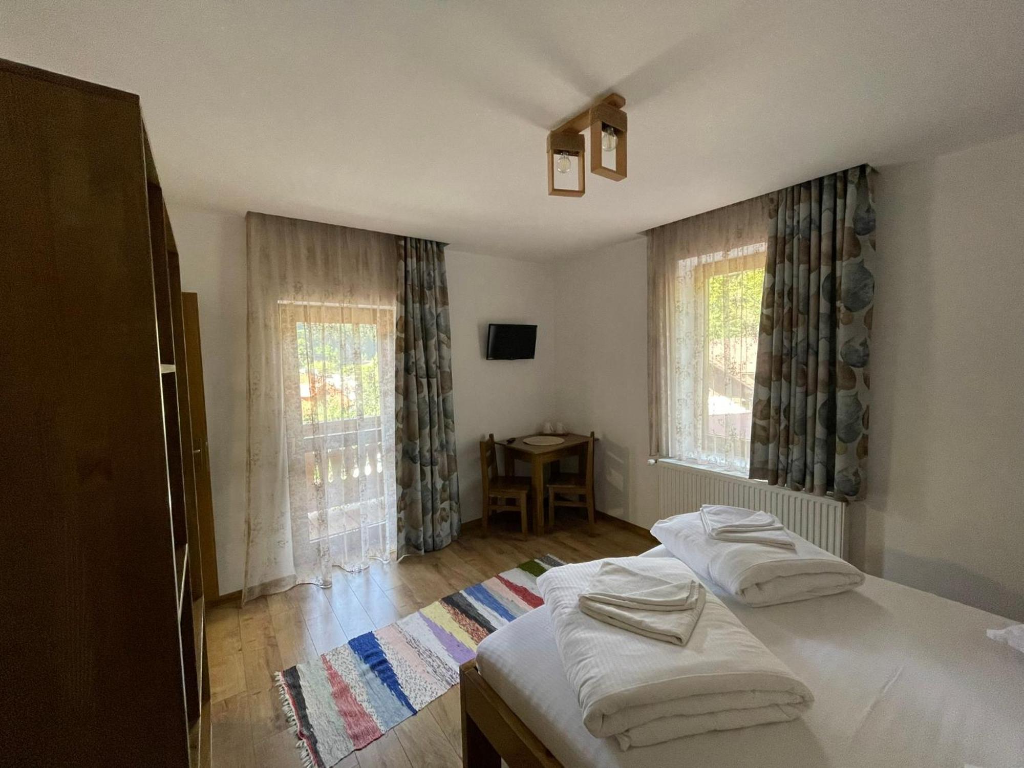 Villa Hope Бъйле Тушнад Екстериор снимка